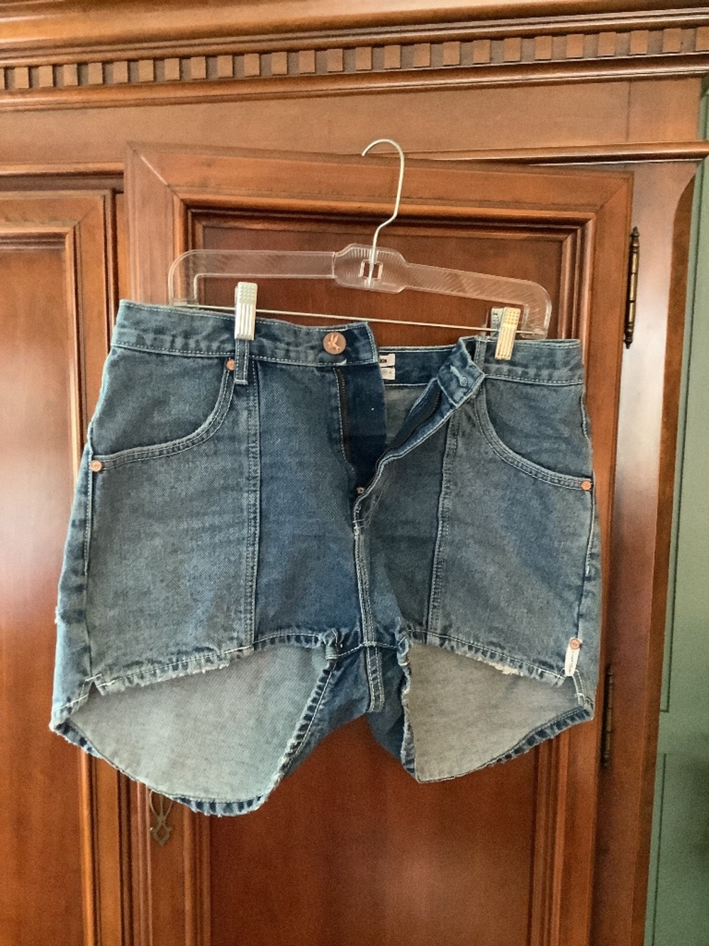 One Teaspoon denim shorts size 31